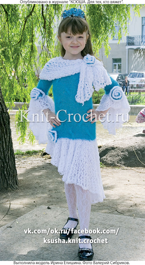 Нарядное платье для девочки на рост 138-140 см, вязанное на спицах.