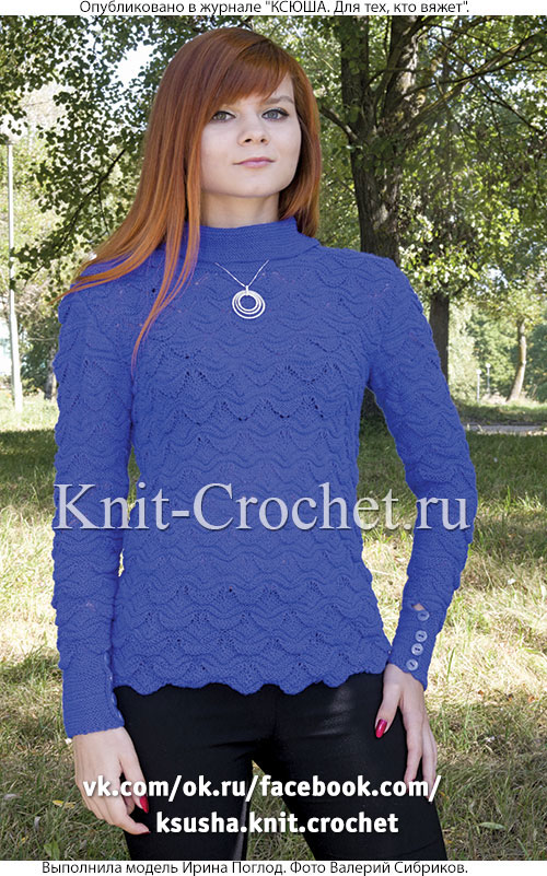Женский пуловер с застежкой на спине размера 42-44, связанный на спицах.