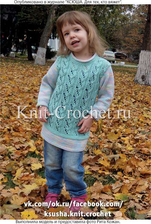 Туника комбинированная для девочки на рост 110-116 см (4-5 лет), вязанная на спицах.