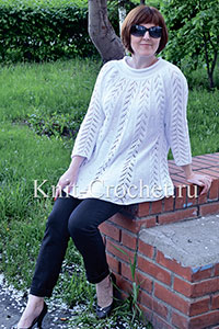 Tunic with Lace Pattern
