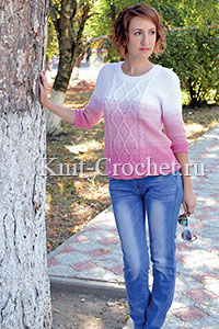 Pullover with 3/4 Sleeve in Textured Pattern