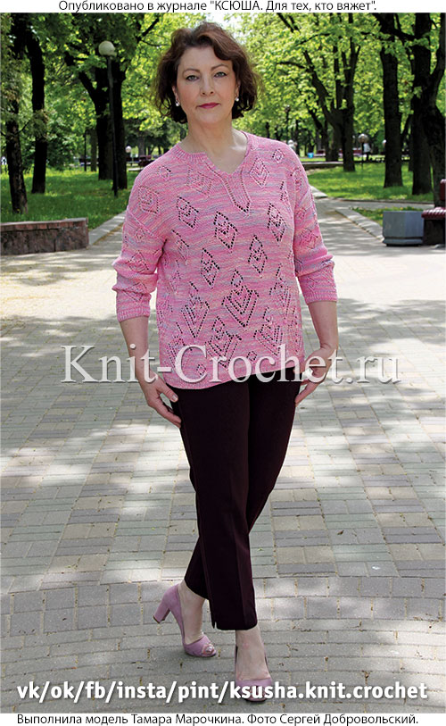 Женский пуловер поло размера 44-46, связанный на спицах.